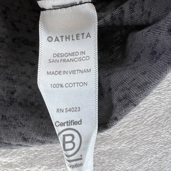 Athleta Daily Top Womens Small Snake Python Animal‎ Print Short Sleeve Tee - Picture 7 of 10